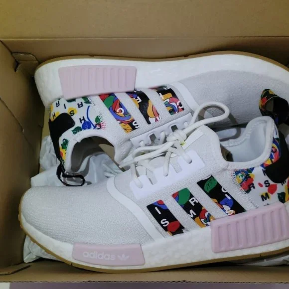 NIB Adidas Women's Rich Mnisi NMD R1 Sneakers Shoes Cloud White - GW0563 - Picture 2 of 10